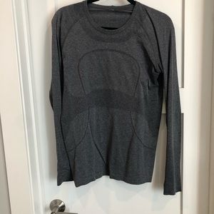 Lululemon, long sleeve shirt, size 8